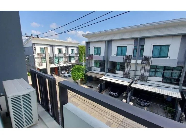 ขาย ทาวน์โฮม เพล็กซ์ เรสซิเดนซ์ นวมินทร์ 111 Plex Residence Nawamin 111