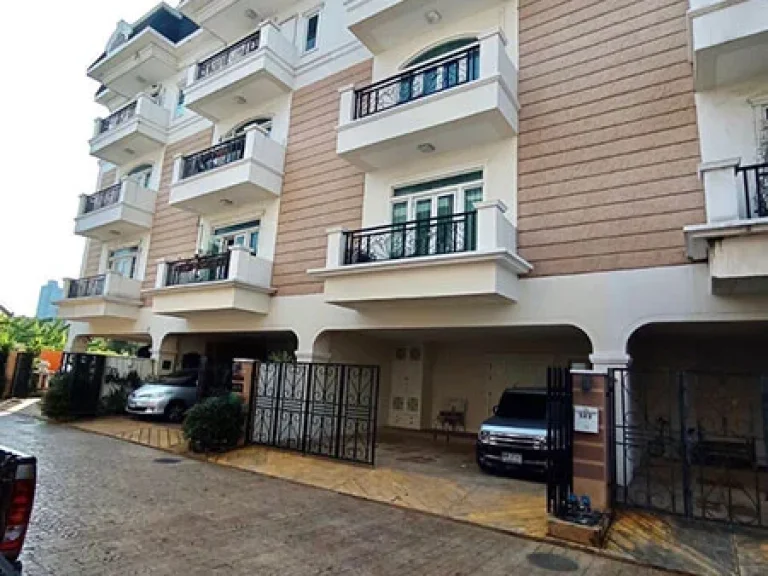 ขายทาวน์โฮม 4 ชั้น 34ล้านบาท FOR SALE Town Home 4 storey 34MB