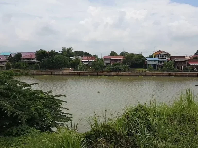 ที่ดินติดแม่น้ำเจ้าพระยา ใกล้เกาะเมืองอยุธยา ขายที่ดินติดแม่น้ำเจ้าพระยา เนื้อที่ 3-0-86 ไร่ ใกล้วัดท่าการ้อง