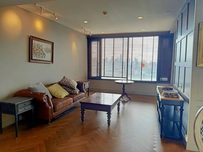 Penthouse 4 Bedroom with Private Yard on Top floor for rent ให้เช่า คอนโด สุขุมวิท 4ห้องนอน 277sqm ห้องใหญ่ ห้องเพนท์เฮ้าส์แม่น้ำ เลี้ยงสัตว์ได้