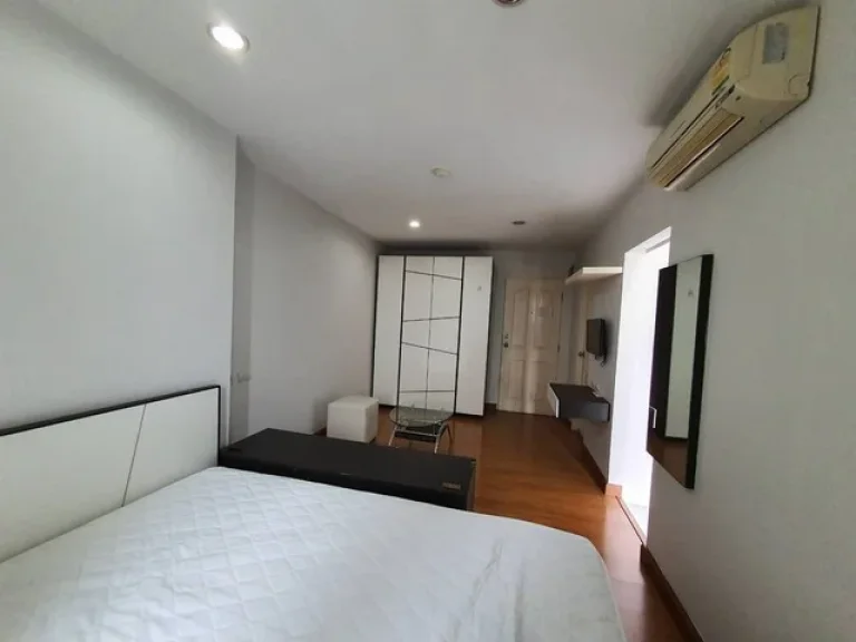 คอนโดฯ Double U ดับเบิลยู ไม่ไกลจาก พลาซ่ากูน 6000 - 1 ห้องนอน 1 Bathroom ขนาด 26 SQM ราคาดี