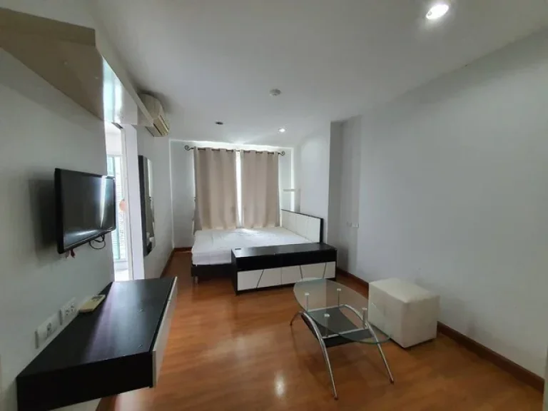 คอนโดฯ Double U ดับเบิลยู ไม่ไกลจาก พลาซ่ากูน 6000 - 1 ห้องนอน 1 Bathroom ขนาด 26 SQM ราคาดี