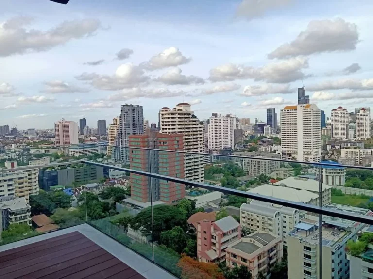 Brand New Marque Sukhumvit 3 Bedroom for rent PhromPhong ให้เช่าคอนโด มาร์คสุขุมวิท พร้อมพงษ์ 3 ห้องนอน 190sqm ห้องใหม่สวย มีครัวไทย ห้องแม่บ้าน