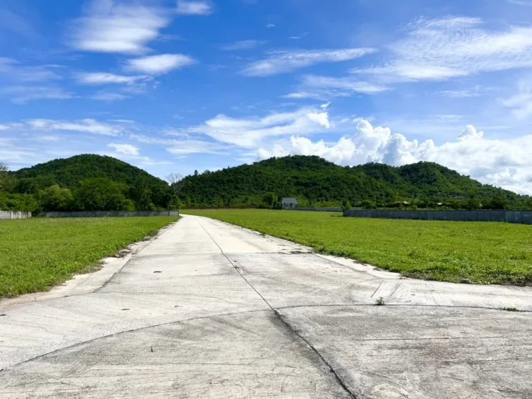 ขายที่ดินจัดสรรในเมืองหัวหินเหมาะปลูกบ้านพักอาศัย หรือบ้านพักตากอากาศหลังที่ 2 ทำเลดี วิวสวย