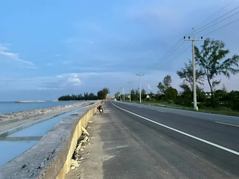 ขายที่ดิน ใกล้ชายหาดบ่ออิฐ ใกล้หมู่บ้านสิริธารา เกาะแต้ว สงขลา