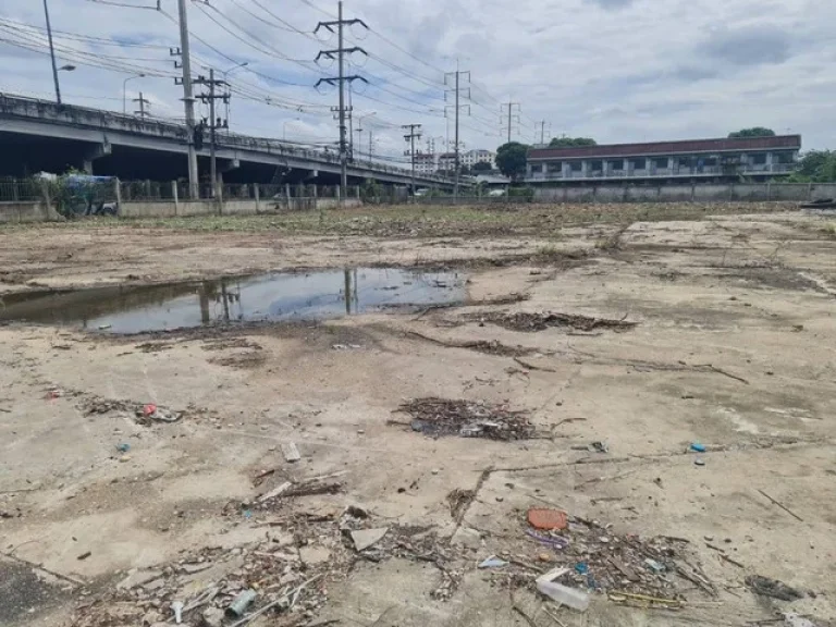 ขายที่ดินทำเลทองหัวมุมถนน ติดรถไฟฟ้าสถานีรังสิต เดินทางสะดวก