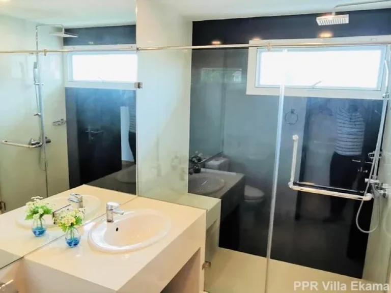 ให้เช่า PPR villa เอกมัย 10 แยก 6 ห้องใหญ่ แต่งสวยเฟอร์ครบ พร้อมอยู่