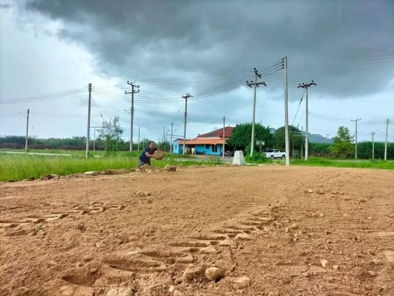 ที่ดินชะอำถมแล้ว ขายที่ดินเพชรบุรี ราคาถูก 400000