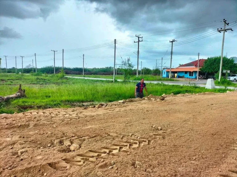 ที่ดินชะอำถมแล้ว ขายที่ดินเพชรบุรี ราคาถูก 400000