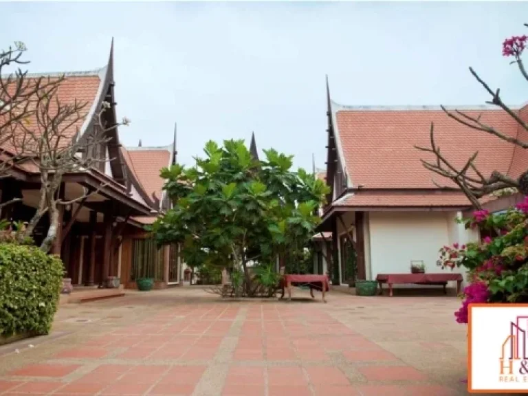 บ้านพักตากอากาศติดแม่น้ำเจ้าพระยา ทรงไทยสไตล์รีสอร์ท 2ไร่กว่า 8ห้องนอน ใกล้วงแหวนกาญจนาภิเษก วัดสนามไชย