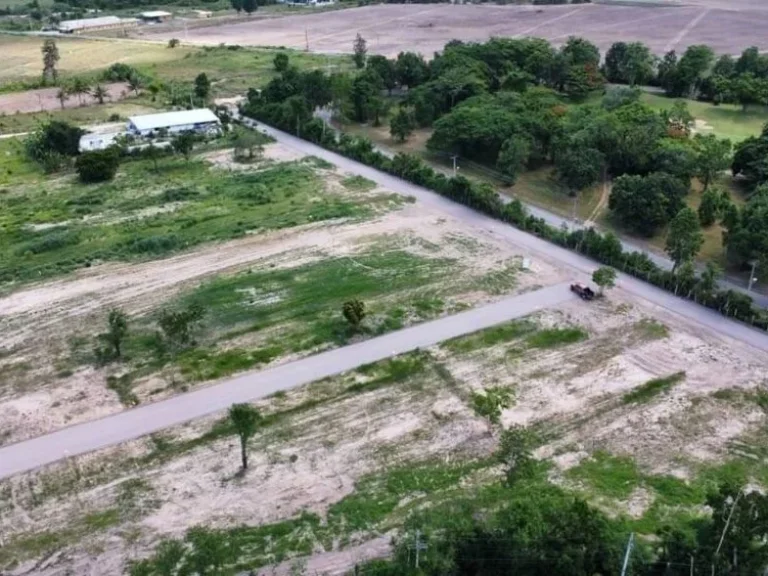 ขายที่ดินติดสนามกอล์ฟ พร้อมปลูกบ้าน วิวภูเขา ใกล้ทะเล แปลง 400 ตรว ชะอำ เพชรบุรี