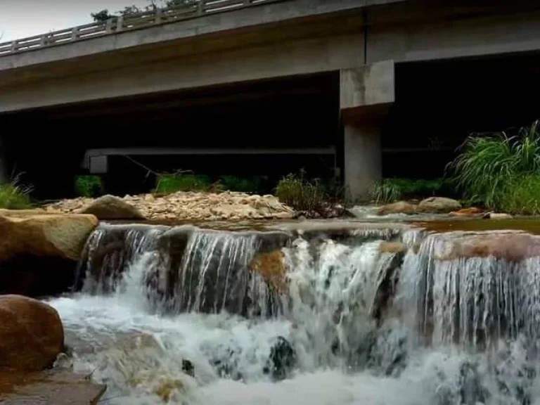 ที่ดินเปล่าดอยสะเก็ด แปลงสวย ติดถนนใหญ่หมายเลข 118 เชียงใหม่  เชียงราย