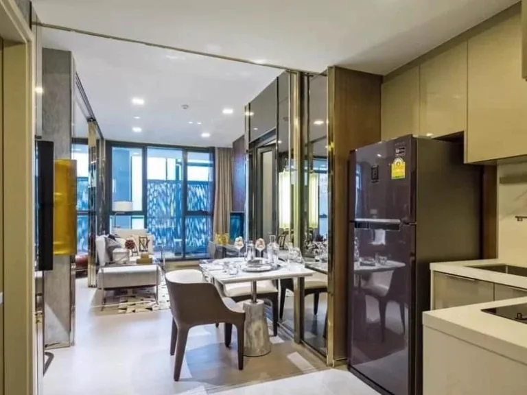 คอนโดมิเนียมหรู อาคารคู่แฝด ทรงสวยล้ำสมัย CONDO ONE 9 FIVE Asoke-Rama 9