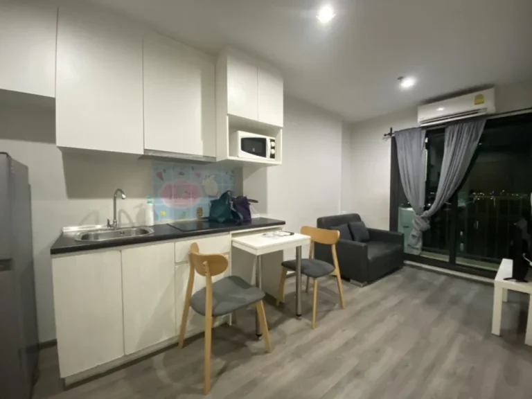 ให้เช่า คอนโด Rich Park Triple Station 28 ตรม 1bedroom 9000 baht 0979495559