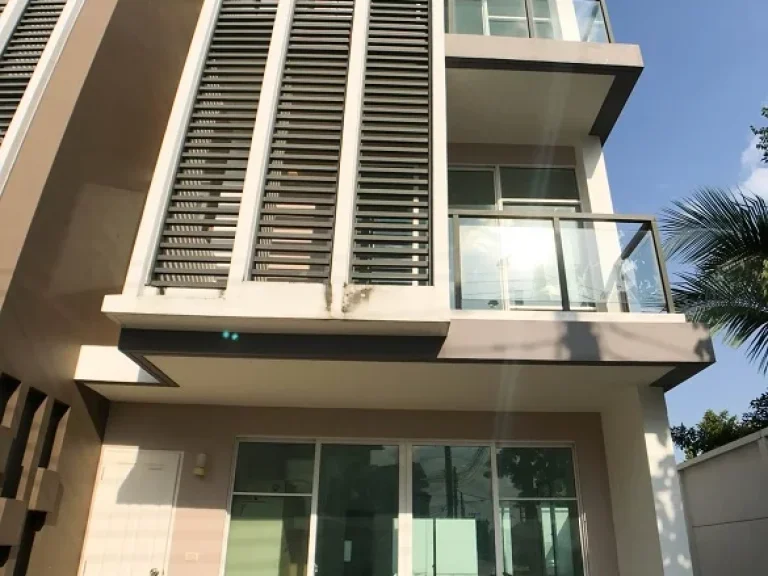 ขายทาวน์เฮ้าส์ โครงการ ทาวน์ อเวนิว ซิกซ์ตี้ วิภาวดี 60 Townhouse for sale Town Avenue Sixty Vibhavadi 60 3 ห้องนอน พื้นที่ใช้สอย 171 ตรม