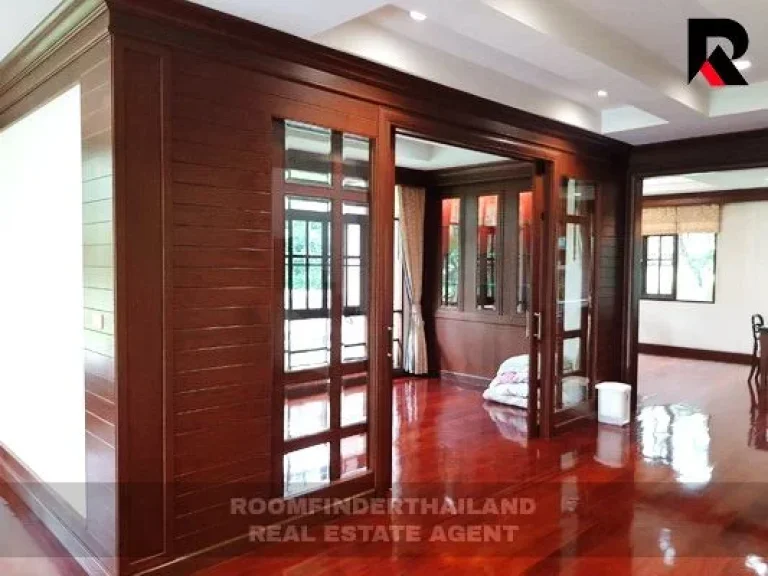 เช่า FOR RENT SINGLE HOUSE CHAENGWATTANA 4 beds 6 baths 760 Sqw130000