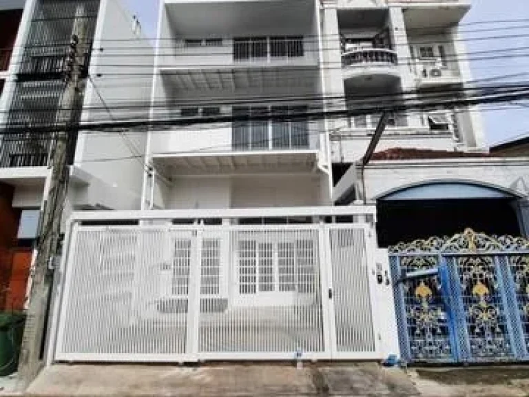 For Sale ทาวน์โฮม 3 ชั้น ห้วยขวาง ใกล้MRTสุทธิสาร