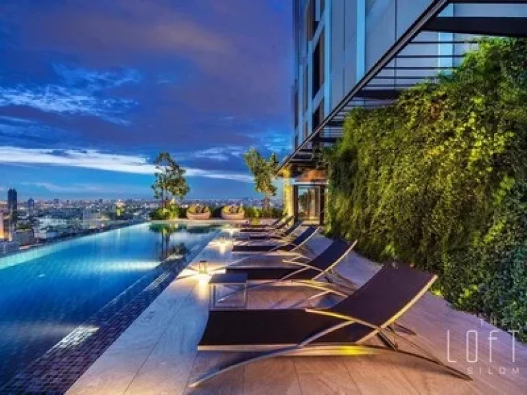 ขายดาวน์ขาดทุน คอนโด The Lofts Silom 1 ห้องนอน ชั้นสูง วิวเมืองสาทร