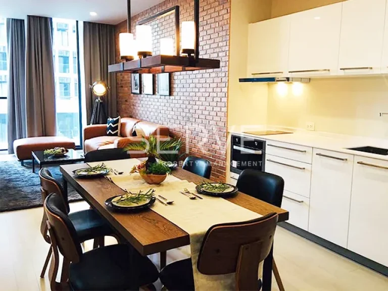 ให้เช่า 2 นอน Modern Loft Style สวยมากกับทำเลทองเพลินจิตที่ Noble Ploenchit 70 K