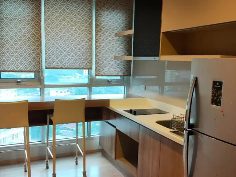 ให้เช่า Rhythm Sathorn Condo 35 ตรม ชั้น9 พร้อมเข้าอยู่ มีทีวีให้