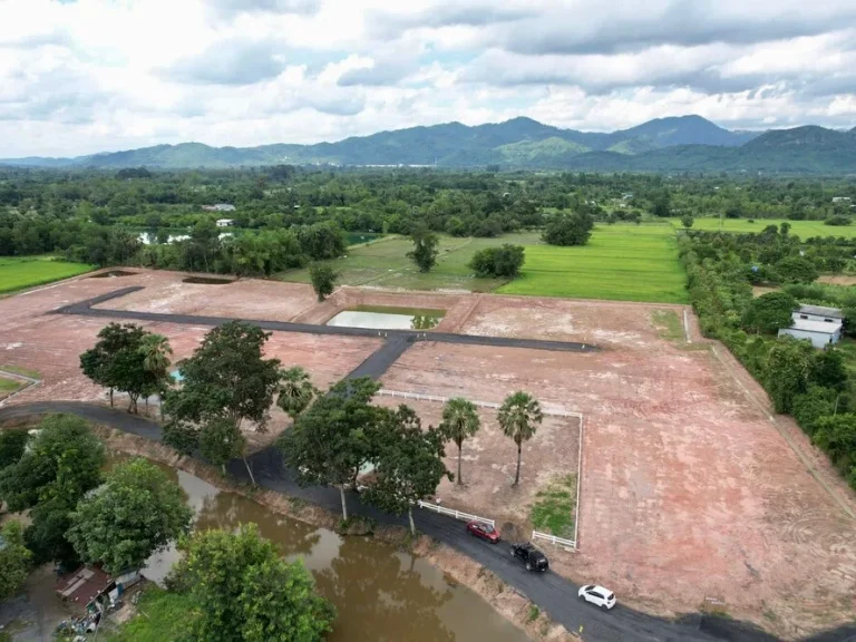 ที่ดินสวย ฮวงจุ้ยดี วิวเขาชะโงก ติดคลองหนองรี ขนาด 1 ไร่ บ้านพร้าว บ้านนา นครนายก