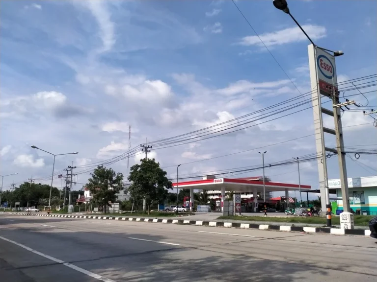 ขายปั้มน้ำมัน ESSO เนื้อที่ 5-2-449 ไร่ ถนน 321 ตสระยายโสม ออู่ทอง จสุพรรณบุรี