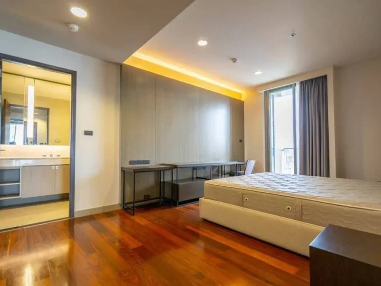 ให้เช่า 4 ห้องนอน Penthouse พร้อมพงษ์ สุขุมวิท 290 ตรม ห้องสวย วิวดี ใกล้ BTS Promphong 4 Bedroom for rent Near BTS promphong Sukhumvit area