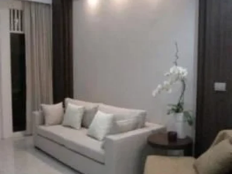 ขาย ทำเลดี สวยและถูกมาก บ้าน Nusasiri Sathorn-Wongwaen 5 นอน 228 ล้าน