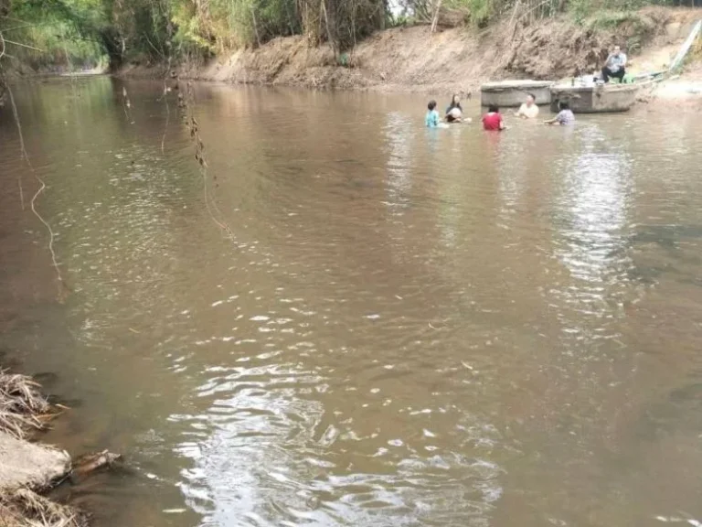 ขายที่ดินติดลำธารน้ำบ้านดอยแก้วจอมทองโฉนดพร้อมโอนราคาถูก