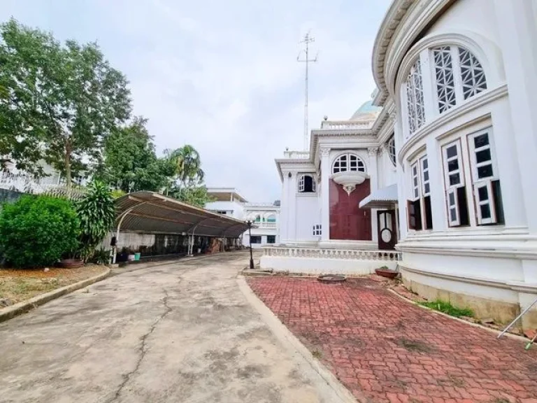 สาย2 คฤหาสน์หรูสไตล์ยุโรป โดมเกล็ดเขียว ขายหรือให้เช่า 1 ไร่ 302 ตรว สูง 3 ชั้น รวมดาดฟ้า