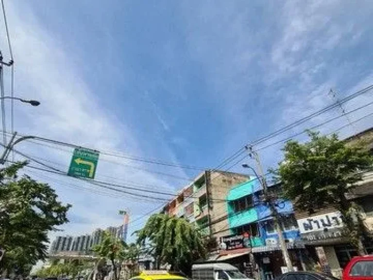 ขายตึกแถว 4ชั้น ติดถนนใหญ่อุดมสุข สุขุมวิท103 ทำเลธุรกิจ ค้าขาย ทำหน้าร้าน