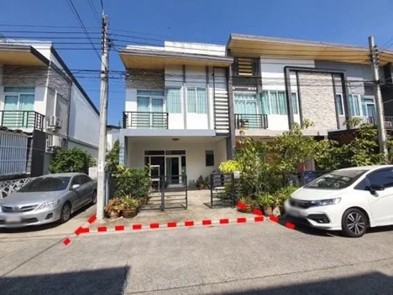 ขายทาวน์โฮม กัสโต้ รามคำแหง GUSTO Townhome ถราษฎร์พัฒนา แปลงริม 208 ตรว โรงเรียนเตรียมอุดมศีกษาน้อมเกล้า