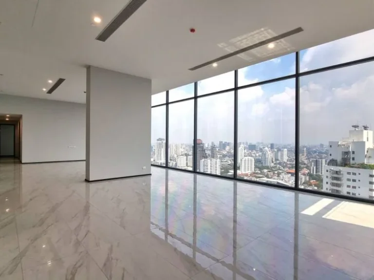 ขาย Penthouse Super Luxury condo ลาวีคคอนโดมิเนียม สุขุมวิท