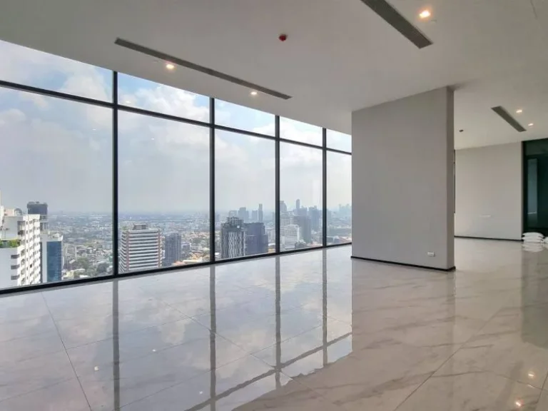 ขาย Penthouse Super Luxury condo ลาวีคคอนโดมิเนียม สุขุมวิท