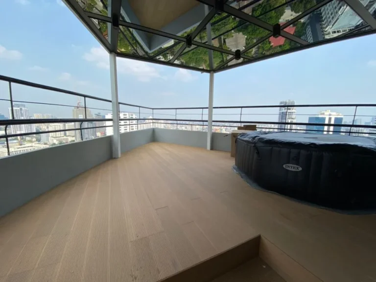 Moon Tower Penthouse - ชั้นสูง ทำเลใจกลางเมือง สุขุมวิท