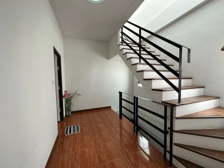 ขาย Townhome The Roof Cheangwattana 19 ตรว