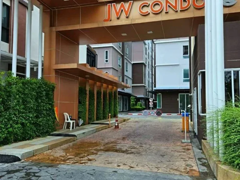 พิเศษสุด Shop พร้อมพักอาศัย ของ JW Condo