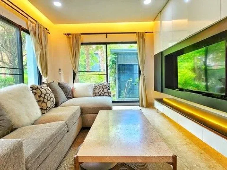 บ้าน แกรนด์บางกอกบูเลอวาร์ด 22900000 บาท 4 BR 5 BR 1 ตาราง-วา