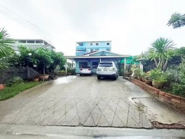 บ้านเดี่ยว ตรงข้ามโรงเรียนทุ่งศุขลา ศรีราชา ใกล้ถนนใหญ่ และ