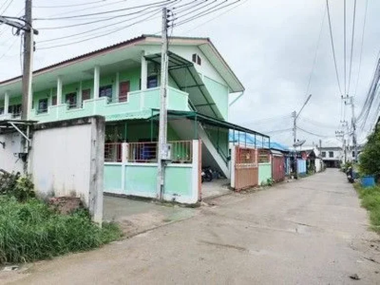 บ้านเดี่ยว ตรงข้ามโรงเรียนทุ่งศุขลา ศรีราชา ใกล้ถนนใหญ่ และ