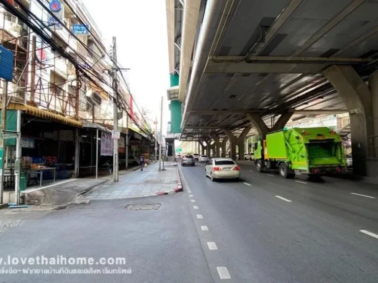 ขายตึกแถว 45 ชั้น ติดถนนพหลโยธิน พื้นที่ 21 ตรว