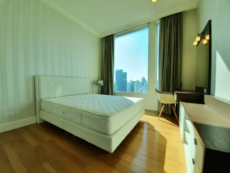 Royce private sukhumvit 31 3 Bedroom privaet lift Phromphong