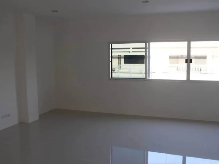 For rent ให้เช่าทาวน์โฮมออฟฟิศ 3ชั้น ซอยเสริมสุขแยก7