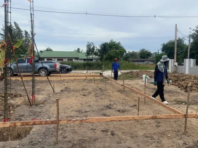 ที่ดิน ทำเลสวย 80 ตรวสุดท้าย ห่างถนนเพชรเกษม 350 เมตร