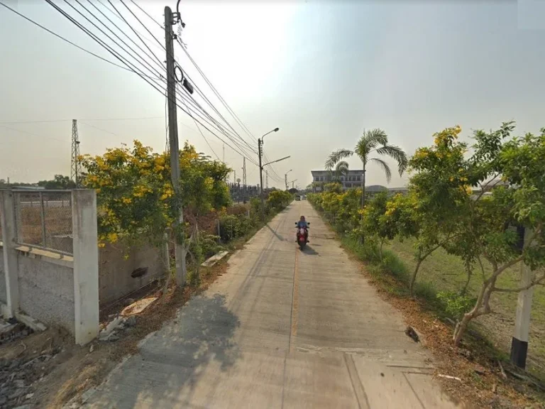 ขายที่ดิน 30 ไร่ ติดถนนบางกรวย-ไทรน้อย สี่แยกไทรน้อย คลองขวาง