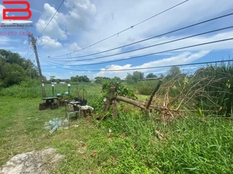 ที่ดินเปล่า แปลงมุม ซอยสุวินทวงศ์ 28 แยก 5 เจริญทรัพย์