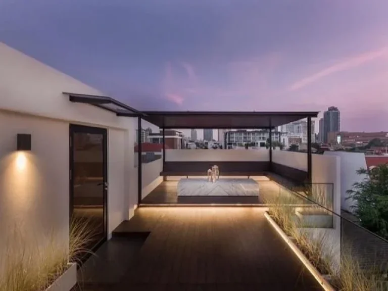 ขายพูลวิลล่าเอกมัย บ้านเดี่ยว 3 ชั้น Rooftop garden