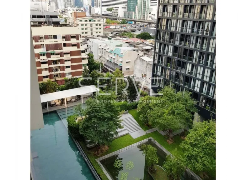 สตูดิโอห้องมุม กว้าง ใจกลางเพลินจิต พร้อมให้เช่าที่คอนโด Noble Ploenchit BTS Phloen Chit 35 K