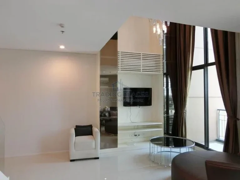 ให้เช่า วิลล่า อโศก Villa Asoke DUPLEX 80ตรม 1 นอน 42000 baht