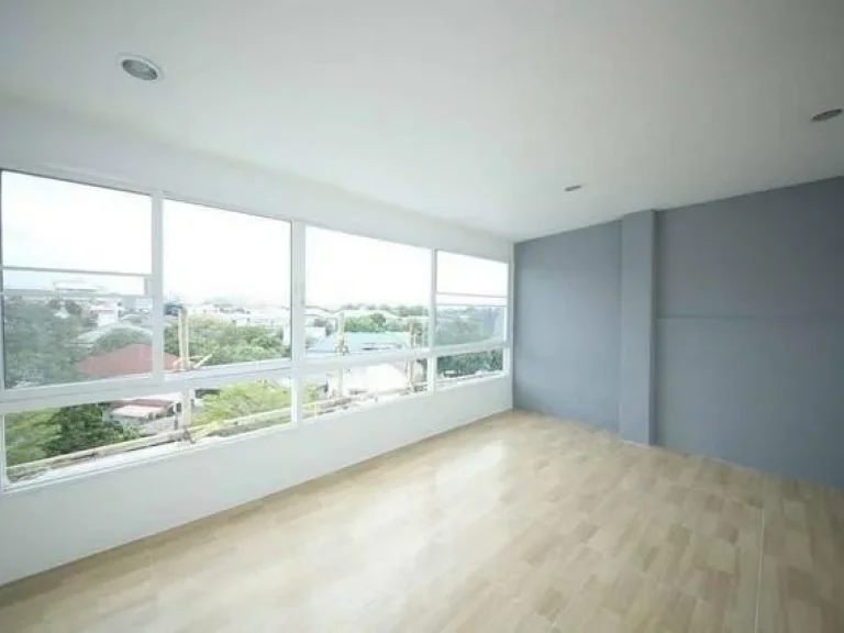 For Rent อาคารพาณิชย์ ติดถนนย่านทาวน์อินทาวน์ ทำเลดี